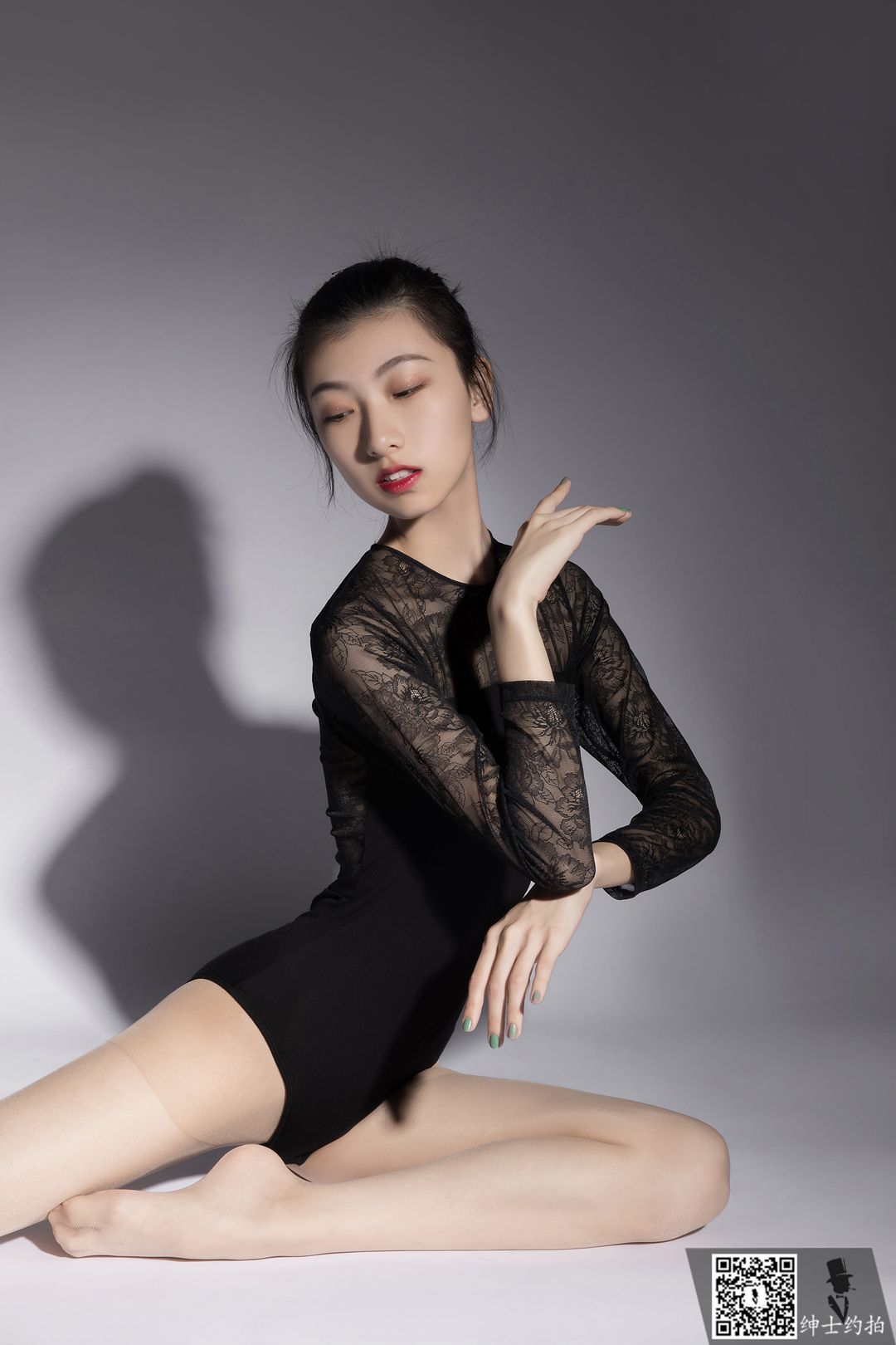 图片[22]-穿搭分享_黑色蕾丝连体衣-爱拼知识社 - 互联网创业与虚拟资源分享