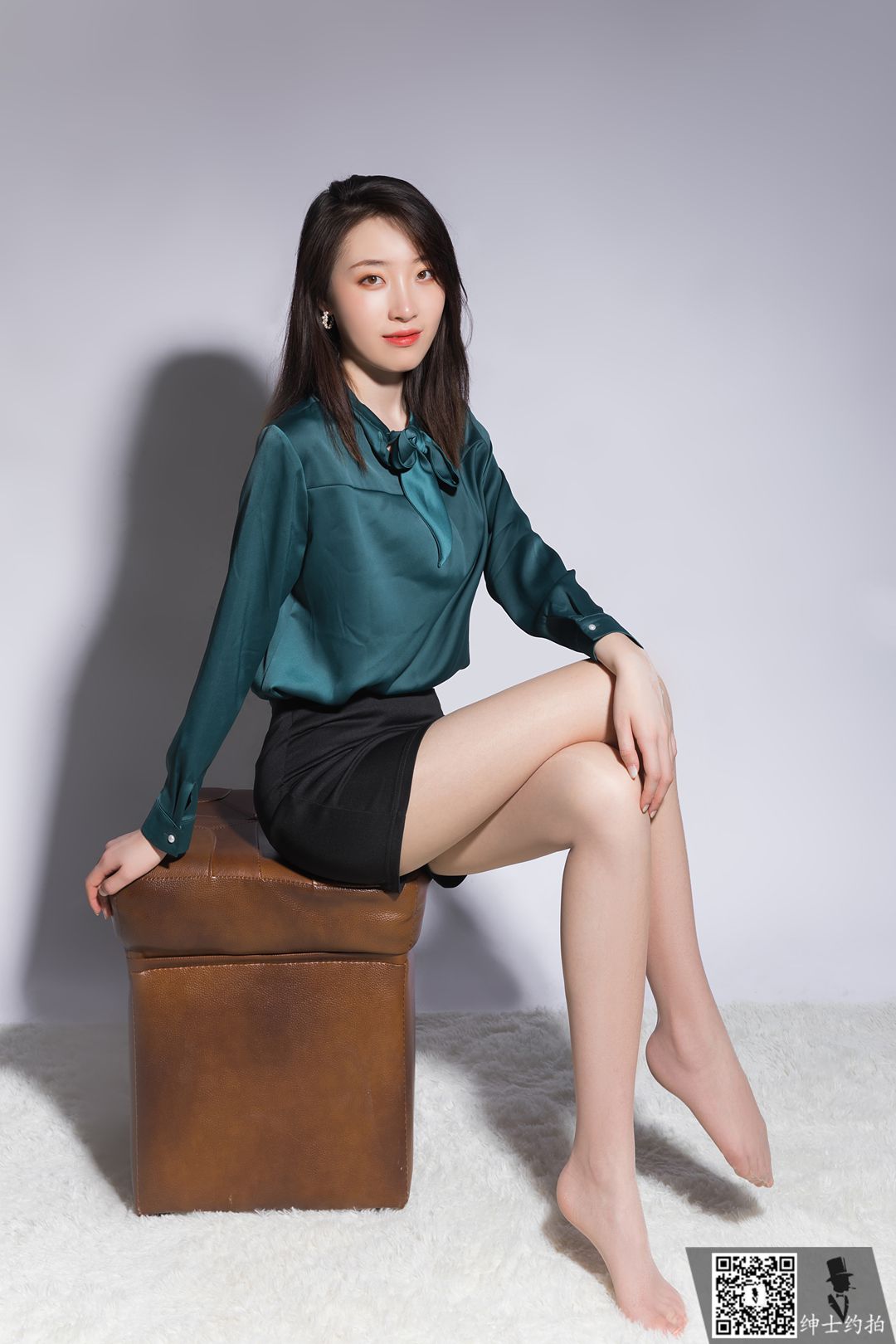 图片[11]-穿搭分享_墨绿衬衫温润风-爱拼知识社 - 互联网创业与虚拟资源分享