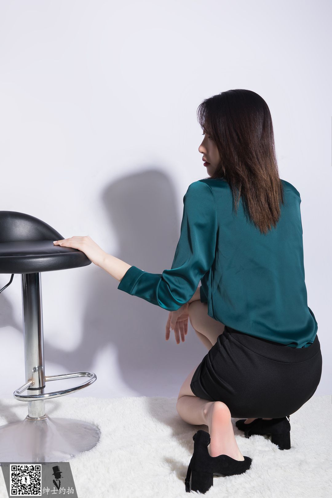 图片[28]-穿搭分享_墨绿衬衫温润风-爱拼知识社 - 互联网创业与虚拟资源分享