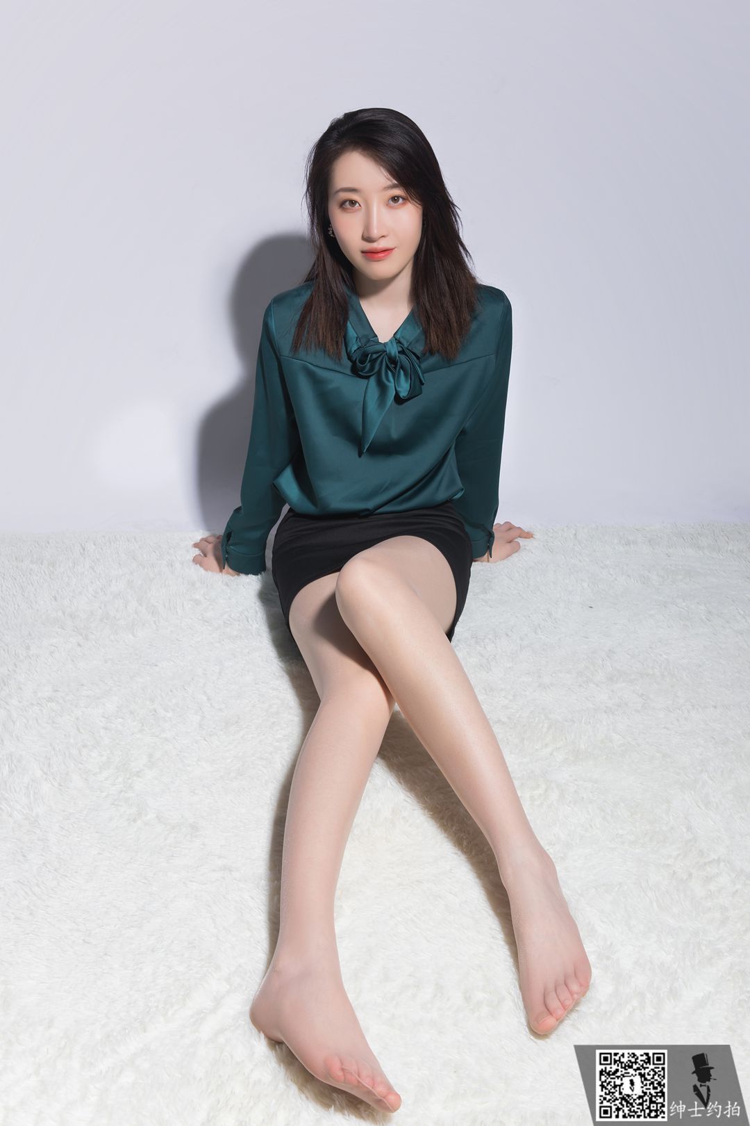 图片[34]-穿搭分享_墨绿衬衫温润风-爱拼知识社 - 互联网创业与虚拟资源分享